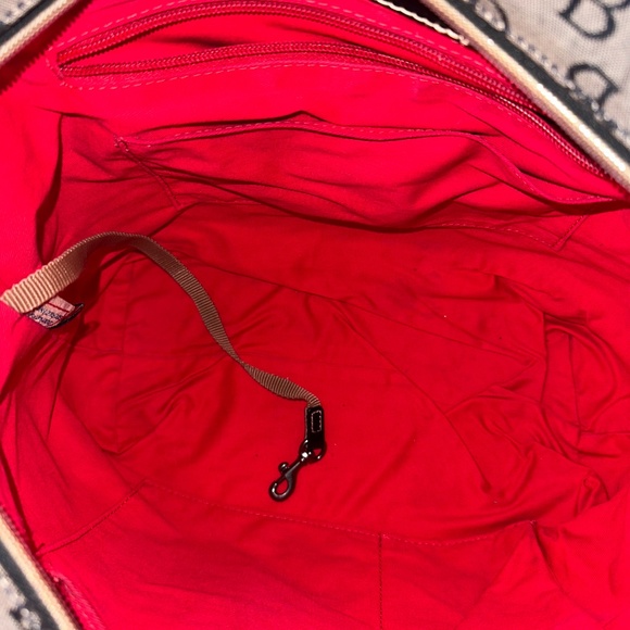Dooney & Bourke Signature Tote Bag - Picture 4 of 8